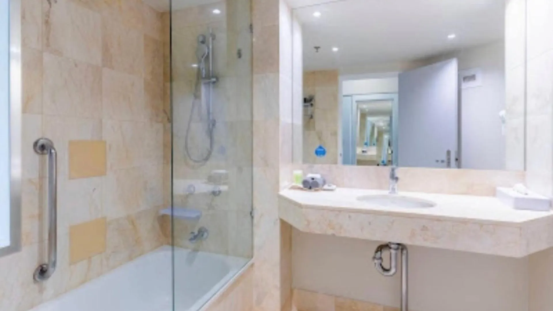 Breathtaking Ocean And City Views Level 20 Gold Coast 0*,